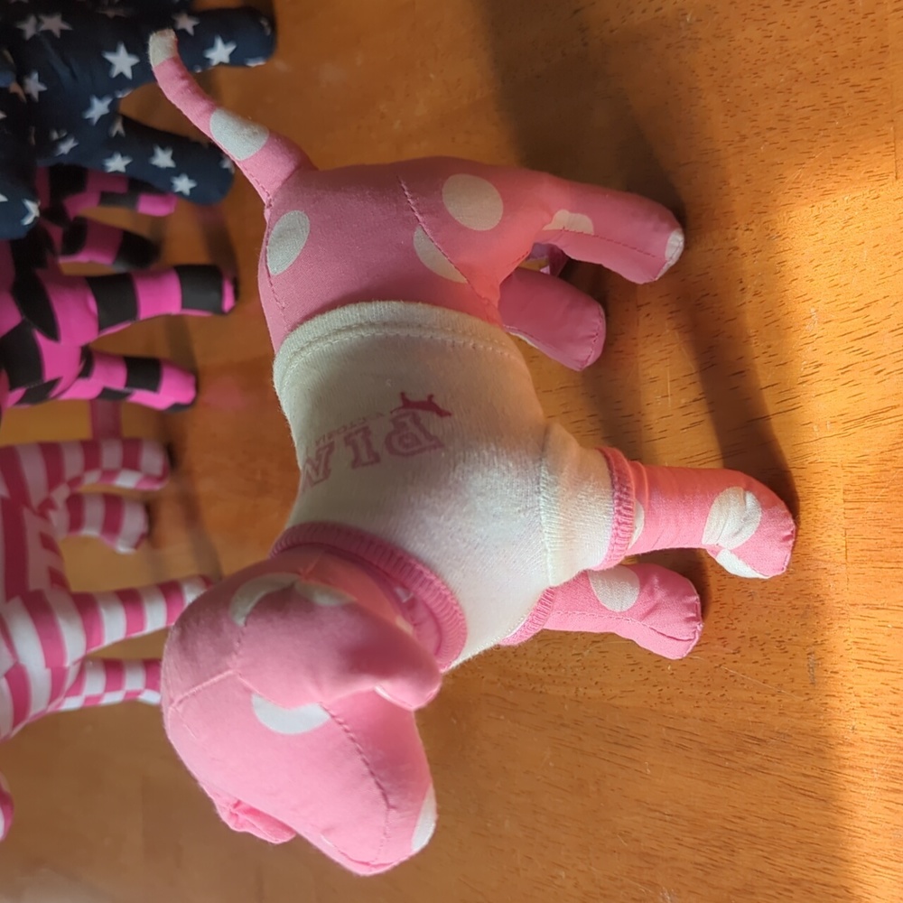 VS PINK Mini Dog